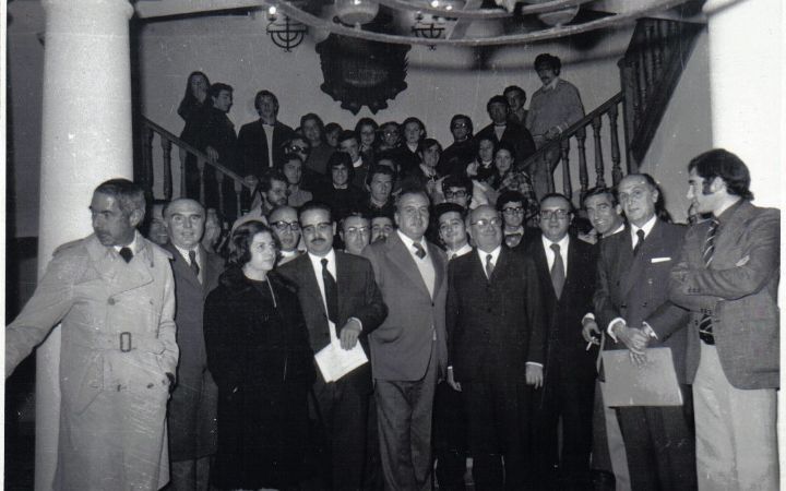 1974 Professors i alumnes curs 1973-74  núm 2