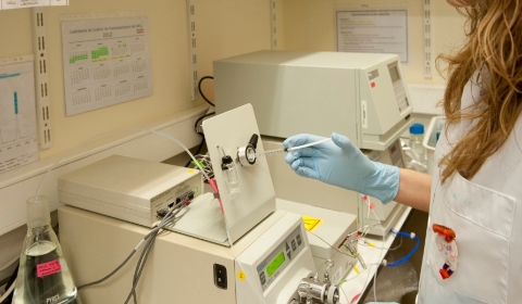 analisis laboratori biotecnologia